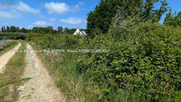 Terrain à Batir à vendre à Kermaria-Sulard dans les Côtes-d'Armor (22450), ref : VT078-22093