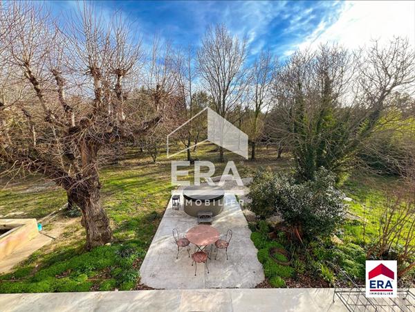 Mas Loriol Du Comtat 196 m2