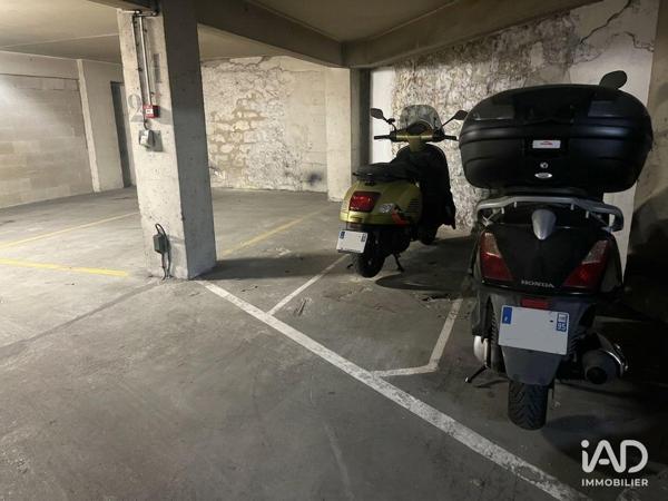 Location parking 5 m² Paris 15