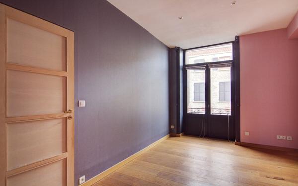Appartement à vendre    4 pièces • 93,13 m2 Saint-Paul-en-Jarez