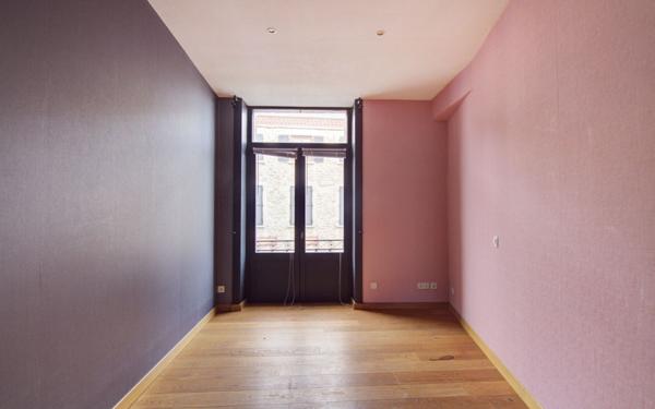 Appartement à vendre    4 pièces • 93,13 m2 Saint-Paul-en-Jarez