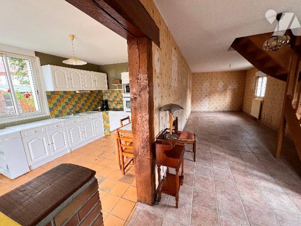 Maison avec jardin à vendre à FOLEMBRAY.