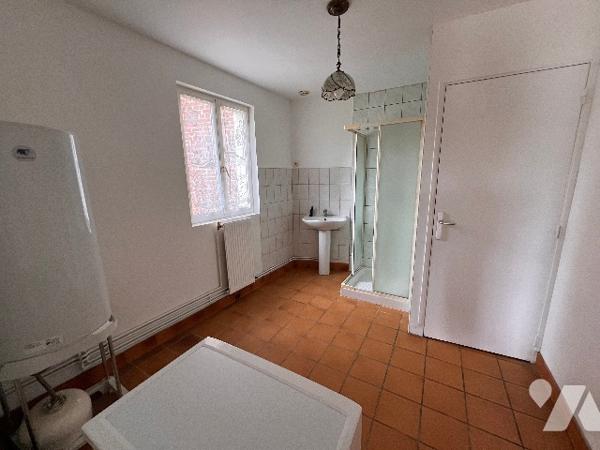 Maison avec jardin à vendre à FOLEMBRAY.