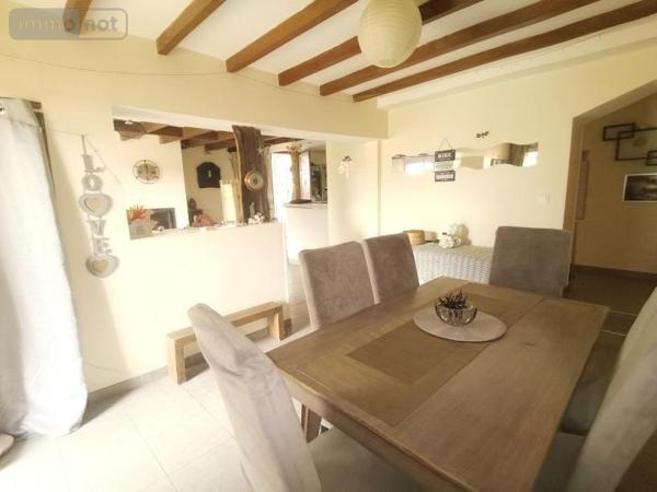 Maison à vendre à Vernoil le Fourrier dans le Maine-et-Loire (49390), ref : 37049-102