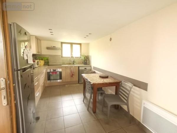 Maison à vendre à Vernoil le Fourrier dans le Maine-et-Loire (49390), ref : 37049-102