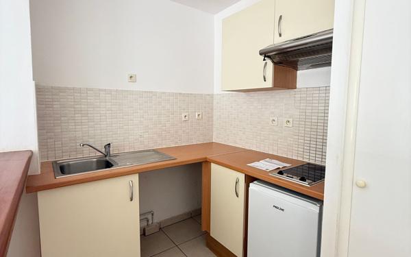 Appartement à vendre    2 pièces • 42,60 m2 Saint-Denis