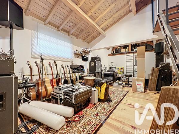 Maison à vendre 7 pièces 241 m² Évry-Grégy-sur-Yerre