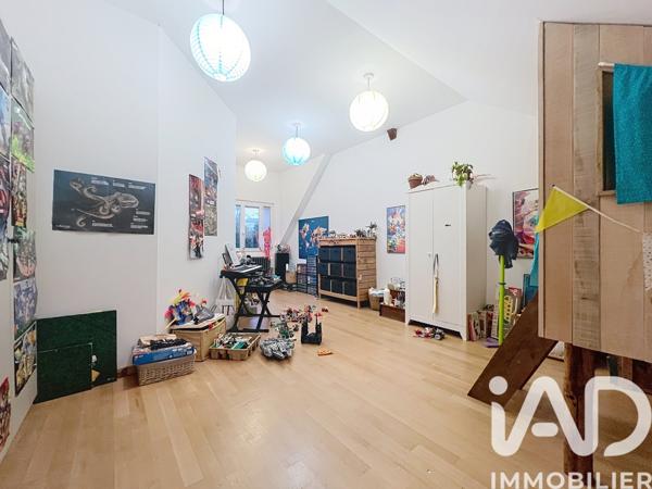Maison à vendre 7 pièces 241 m² Évry-Grégy-sur-Yerre