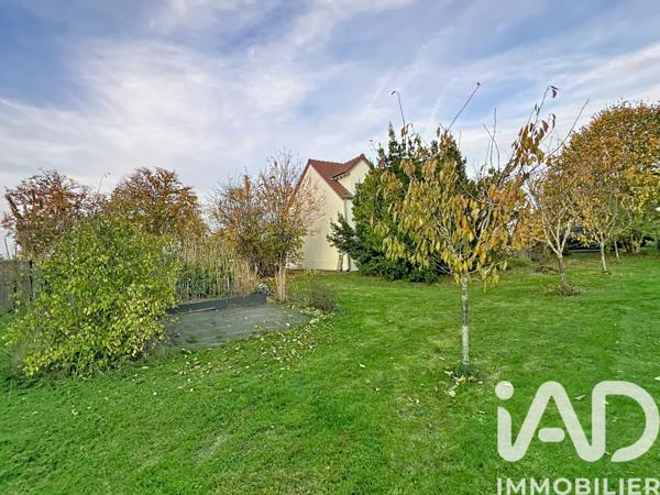 Maison à vendre 7 pièces 241 m² Évry-Grégy-sur-Yerre