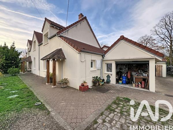 Maison à vendre 7 pièces 241 m² Évry-Grégy-sur-Yerre