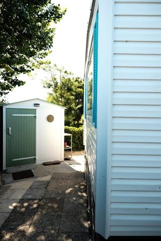 Ensemble sur domaine en bord de mer