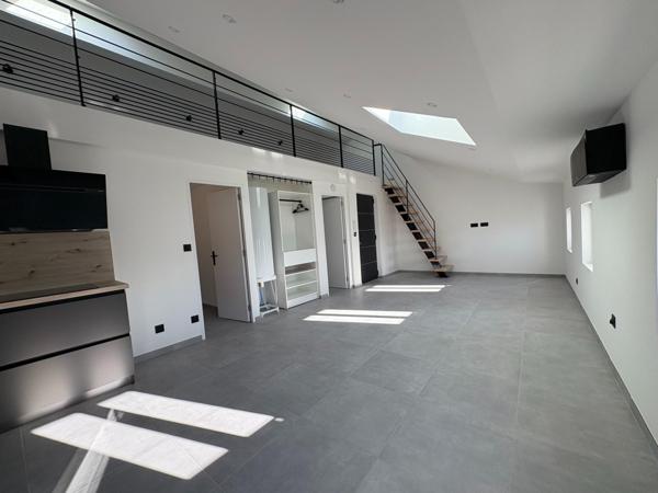 DUPLEX NEUF AU CALME ET PROCHE DE CENTRE VILLE