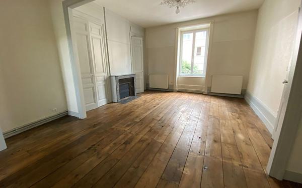 Appartement à louer    3 pièces •  Limoges