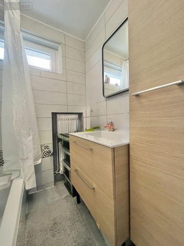 Appartement à vendre à Besançon dans le Doubs (25000), ref : 25006-92-2025   
Saint Claude