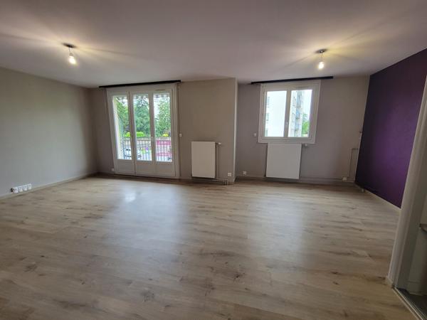 Appartement Joue Les Tours 3 pièce(s) 83M2