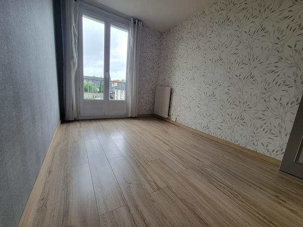 Appartement Joue Les Tours 3 pièce(s) 83M2