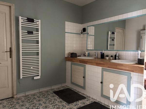 Maison à vendre 7 pièces 210 m² Carpentras