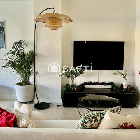 BIOT - ELEGANT APPARTEMENT 2 /3 PIECES avec VUE PANORAMIQUE - A DEUX PAS DU VILLAGE