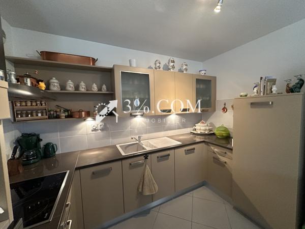 Appartement 3 pièce(s) 2 chambre(s) 61 m²