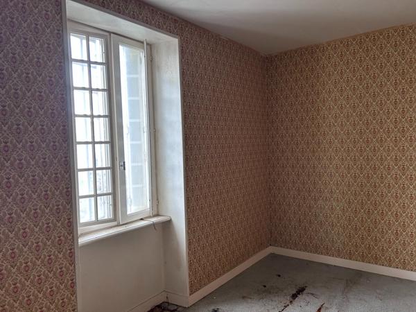 MAISON DE CARACTERE A RENOVER CENTRE ST POL DE LEON