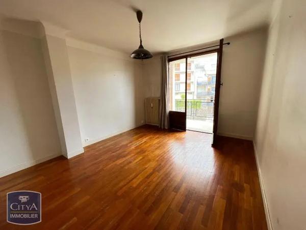 Appartement à louer 3 pièces 65m² Chambéry (73000)