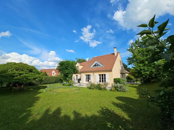 Maison à vendre    7 pièces • 229 m2 Chambourcy