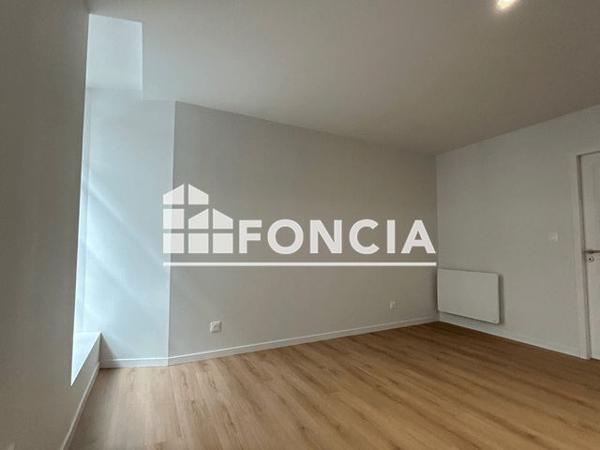 Location Appartement 2 pièces 33.78 m² - 8 RUE PAUL PONS Agen 47000