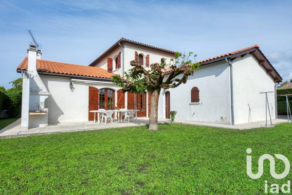 Maison à vendre 5 pièces 148 m² Mérignac