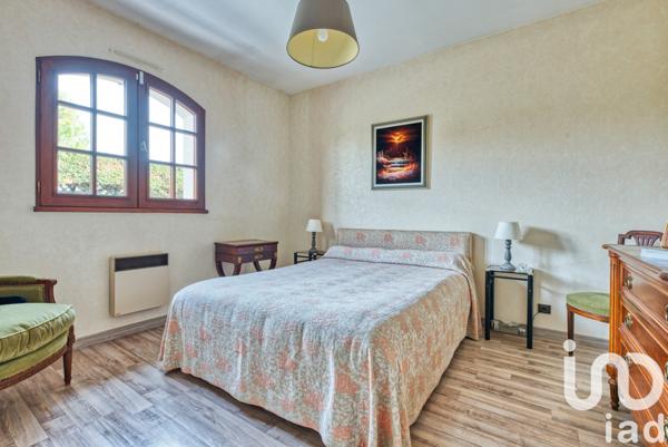 Maison à vendre 5 pièces 148 m² Mérignac