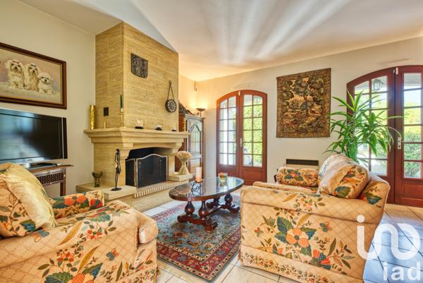 Maison à vendre 5 pièces 148 m² Mérignac