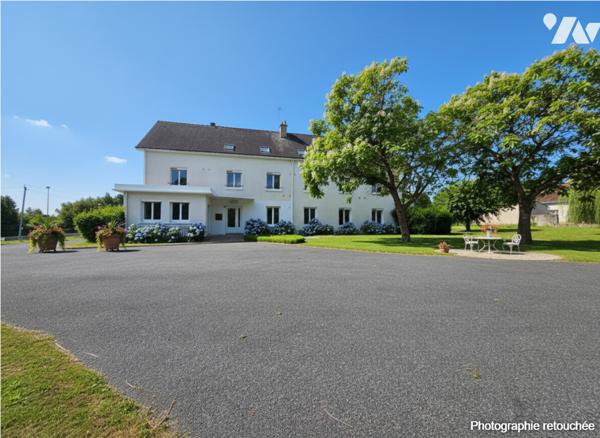 Ancien Hôtel-Restaurant à vendre – 486 m² – 24 chambres – Terrain de 3 047 m²