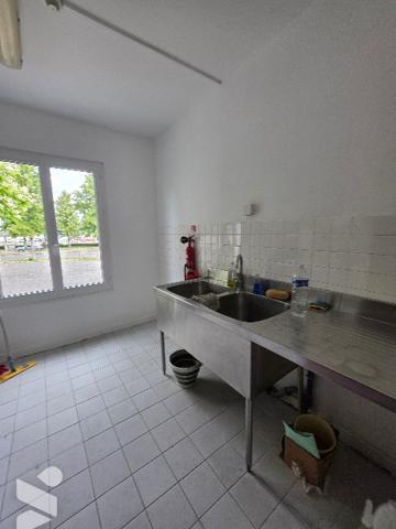 Ancien Hôtel-Restaurant à vendre – 486 m² – 24 chambres – Terrain de 3 047 m²