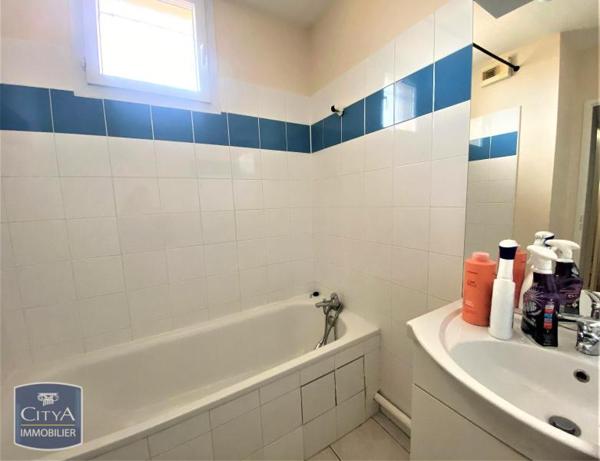 Maison à louer 4 pièces 85.82m²