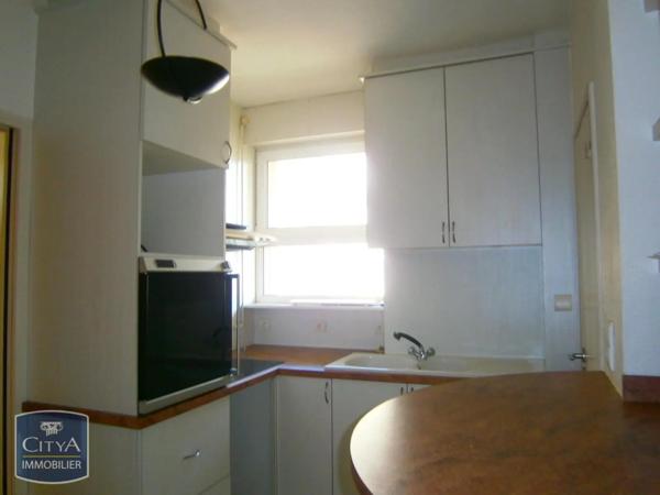 Appartement à louer 4 pièces 67.86m²