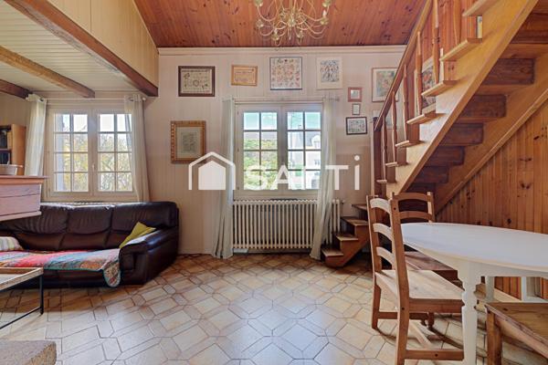 Maison avec jardin exposé sud – beau potentiel