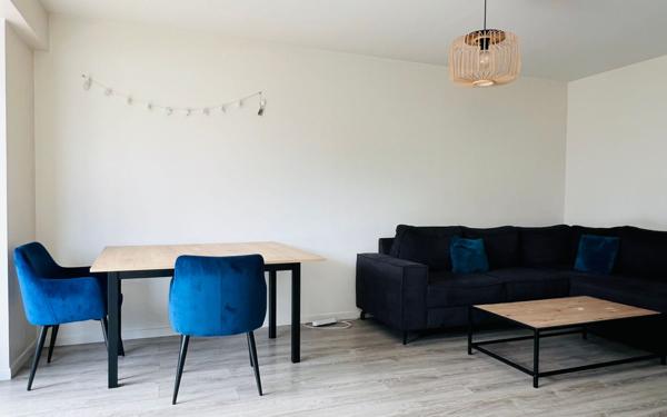 Appartement à vendre    3 pièces • 60,80 m2 La Rochelle