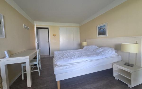 Vente Appartement P2 Résidence VUE MER à rafraîchir Les sables-d'olonne   