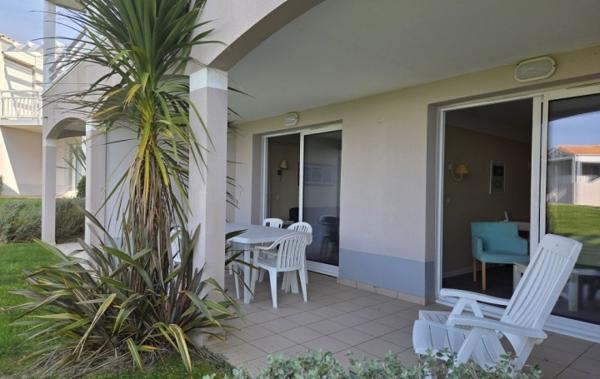 Vente Appartement P2 Résidence VUE MER à rafraîchir Les sables-d'olonne   