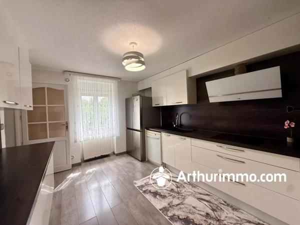 Vente                                                      Maison
                        
                     7 pièces                      170 m2                     à Chaux