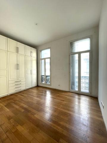 VAUBAN Marseille appartement T3/4 de 92 m2 Terrasse 63m2