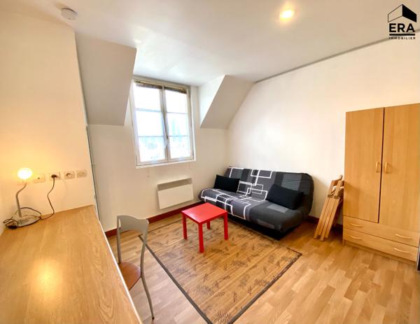 STUDIO MEUBLE A LOUER - BLOIS - HYPERCENTRE-VILLE, PROCHE TOUTES COMMODITES