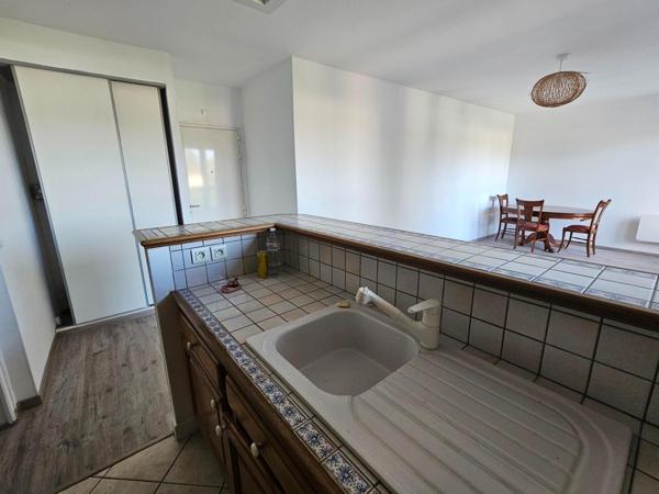 GAGNY CENTRE -  APPARTEMENT 3P LUMINEUX -TERRASSE