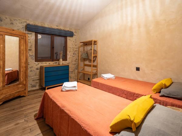 AUTHENTIQUE MAS EN PLEINE NATURE SUR 1.9 HECTARES, ESPIRA DE L'AGLY