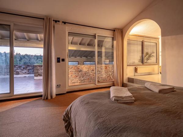 AUTHENTIQUE MAS EN PLEINE NATURE SUR 1.9 HECTARES, ESPIRA DE L'AGLY