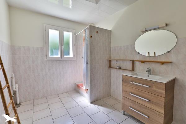 Maison à vendre 195 444 € Barbezieux-Saint-Hilaire 4 p 120 m² DPE D