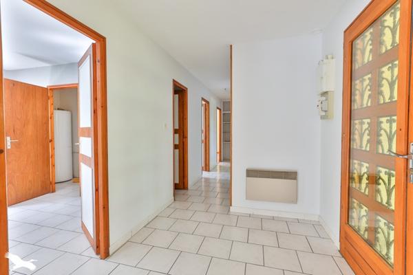 Maison à vendre 195 444 € Barbezieux-Saint-Hilaire 4 p 120 m² DPE D