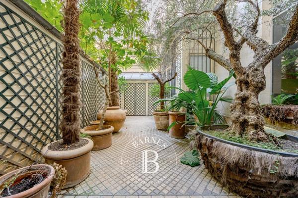 Paris 1er, Appartement 1 Chambre -  46 m² à vendre