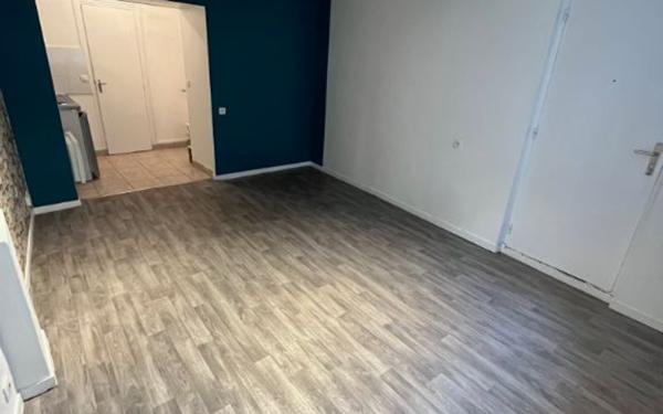 Appartement à louer    1 pièce •  Meaux
