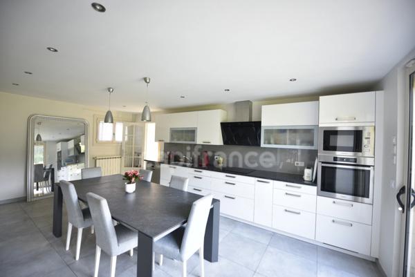 Propriété de caractère rénovée - VERNON (27200)