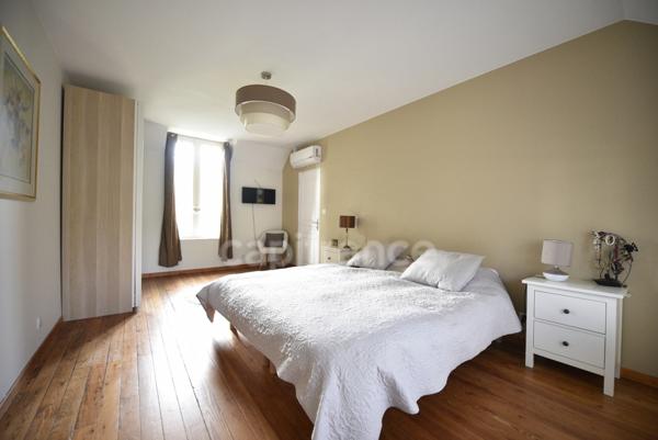 Propriété de caractère rénovée - VERNON (27200)